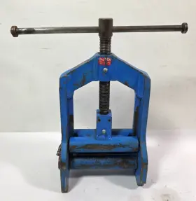Dbs-20c Mustang Dbs-20 Poly Hylene Pipe Squeeze Tool 1-1/4 Inch To 2 Ips