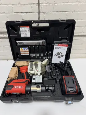 67058 Ridgid Rp 350 Press Tool Kit 2 Batteries Charger 1/2 Inch - 1 Propress Jaws