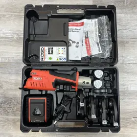 Cp1012413 Ridgid Rp241 Rp 241 12v Press Tool/4 Jaws/2 Battery And Charger Kit